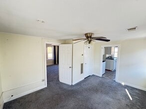 103 Center St in West Haven, CT - Building Photo - Building Photo