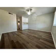 5207 Tahoe Trail in Austin, TX - Building Photo - Building Photo