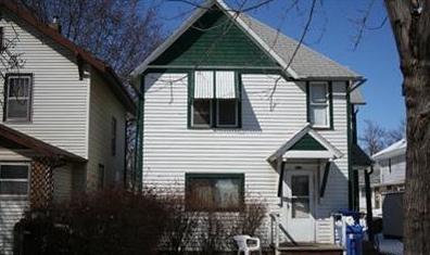 910 W 8th St in Sioux Falls, SD - Building Photo