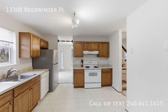 13308 Neerwinder Pl in Germantown, MD - Building Photo - Building Photo