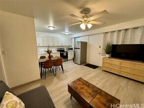 410 Nahua St in Honolulu, HI - Building Photo - Building Photo