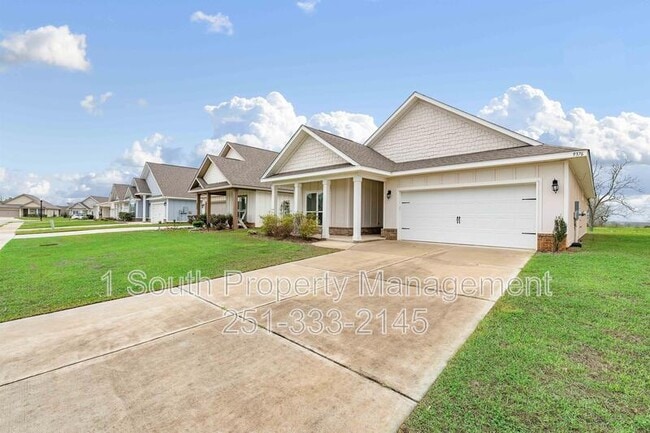 9376 Swan Point Rd in Daphne, AL - Building Photo - Building Photo