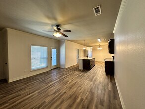 501 Baylor Dr in Greenville, TX - Foto de edificio - Building Photo