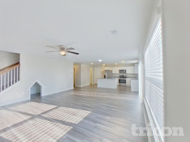 33 Chalet Ct, Unit 3 in Anderson, SC - Foto de edificio - Building Photo