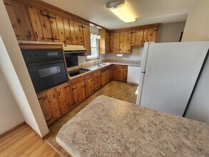 1868 Lake Rd in Greenbrier, TN - Building Photo - Building Photo