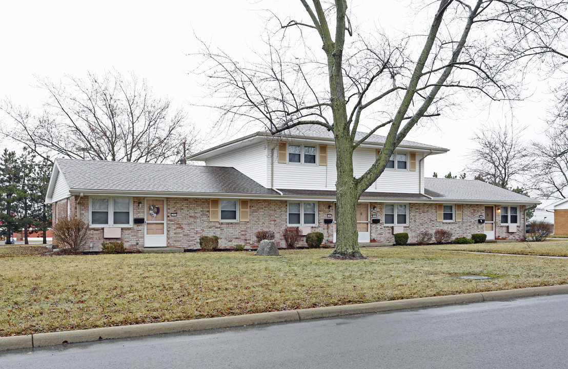 1709 Hilton Ave in Findlay, OH - Foto de edificio