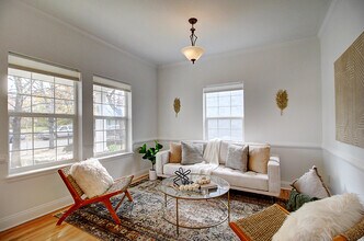 2077 S Grant St in Denver, CO - Foto de edificio - Building Photo