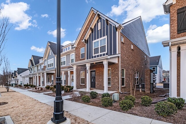 341 Twig Private Ct in Hendersonville, TN - Building Photo - Building Photo