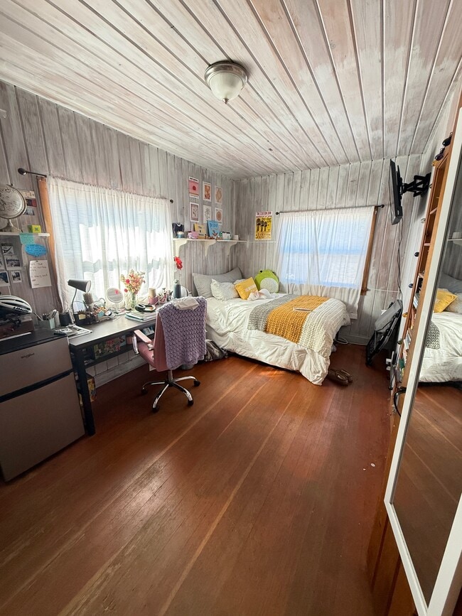 235 Foothill Blvd in San Luis Obispo, CA - Foto de edificio - Building Photo