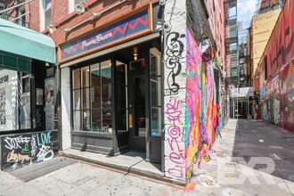 8-10 Rivington St in New York, NY - Building Photo - Primary Photo