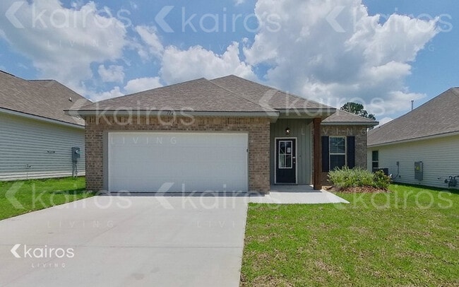 112 Teddy Ln