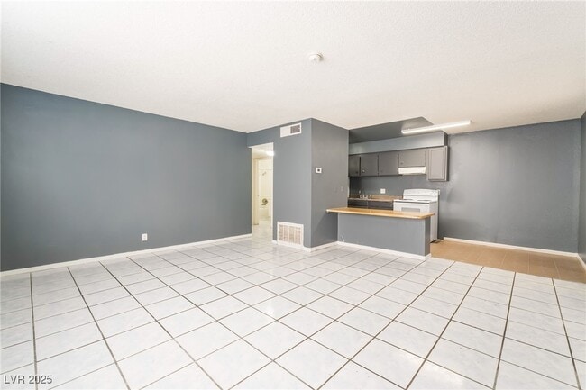 property at 833 N Bruce St