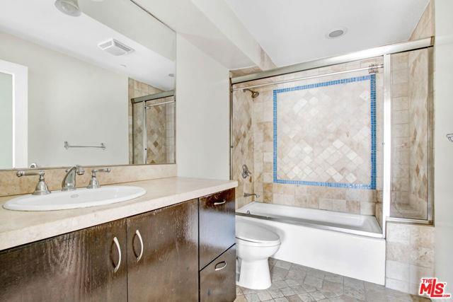 property at 1096 S Bedford Dr