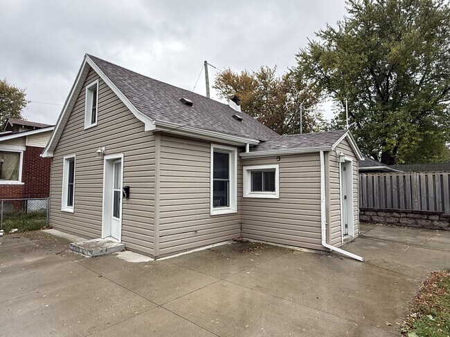 535 South St in Windsor, ON - Building Photo - Building Photo