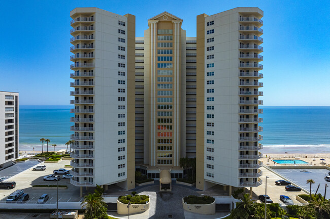 Oceans Eight Condominium in Daytona Beach Shores, FL - Building Photo - Building Photo