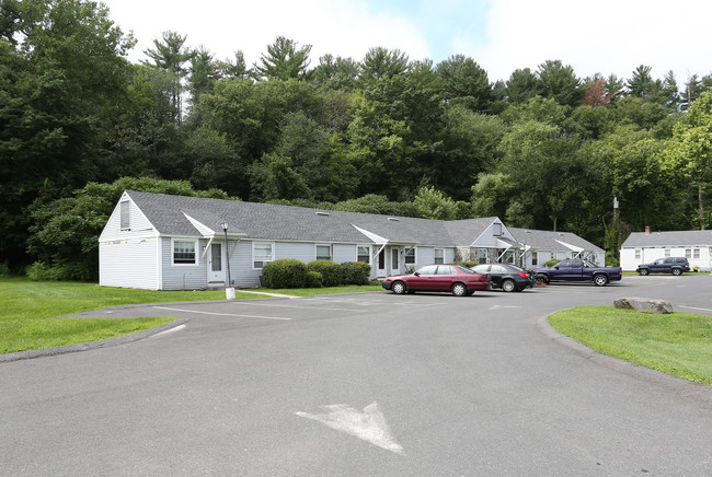 Tekoa Mountain Apartments in Westfield, MA - Foto de edificio - Building Photo