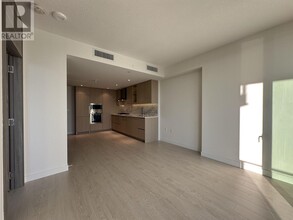 8611-8611 Hazelbridge Wy in Richmond, BC - Building Photo - Building Photo