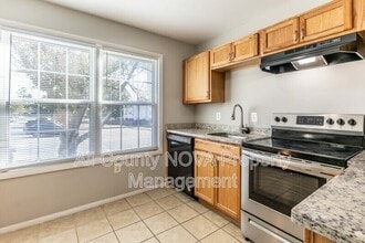 1438 Cottonwood Ct in Woodbridge, VA - Building Photo - Building Photo