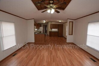 4017 Wildflower Dr in Sulphur, LA - Building Photo - Building Photo