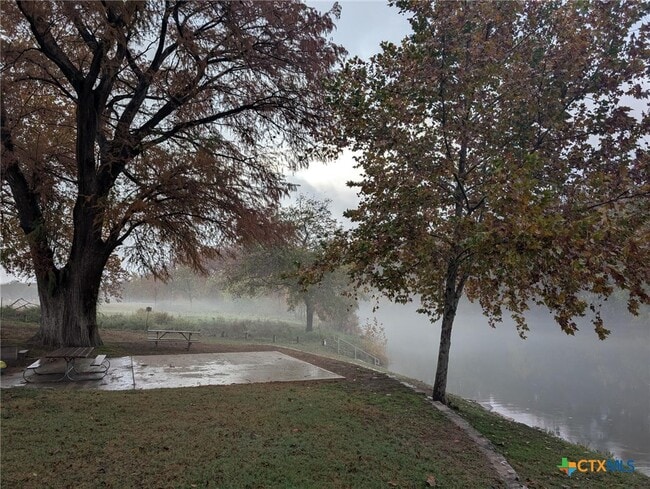 property at 1250 E Common St