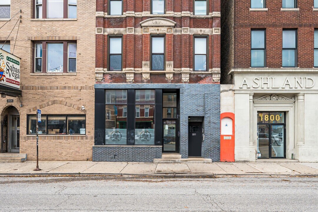 1804 S Ashland Ave in Chicago, IL - Building Photo