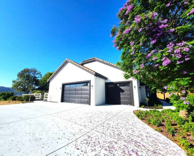 property at 43605 Los Gatos Rd