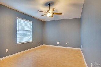 4619 Carmel Cir in Pace, FL - Foto de edificio - Building Photo