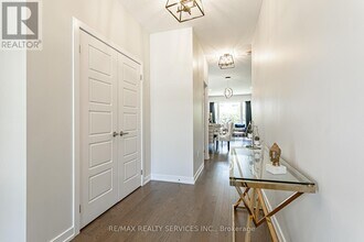 52 LUMB Dr in Cambridge, ON - Building Photo - Building Photo