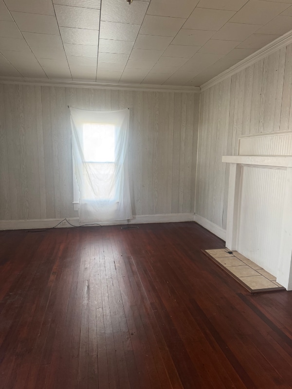 property at 204 Dameron St