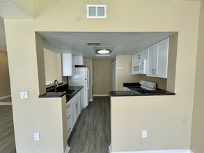 522 Australian Way in Davenport, FL - Building Photo - Building Photo