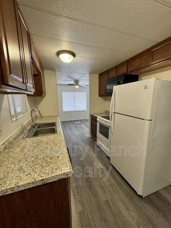 941 Citrus St in Bullhead City, AZ - Building Photo - Building Photo