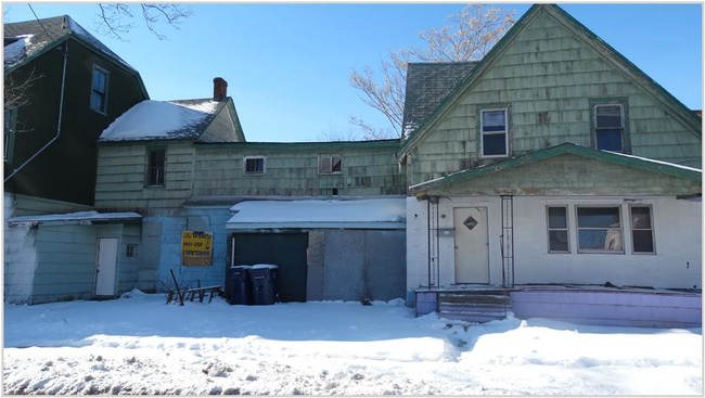 534 Walden Ave in Buffalo, NY - Foto de edificio - Building Photo