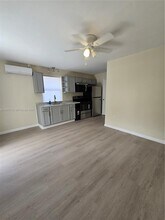 5936 Fillmore St in Hollywood, FL - Building Photo - Building Photo