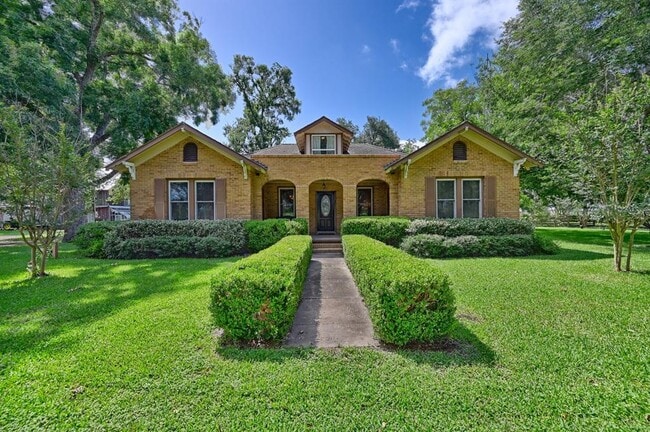 property at 3348 W Ueckert Rd