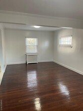 64-33 184th St in Queens, NY - Building Photo - Building Photo