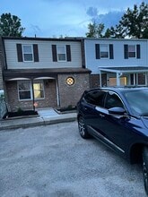 3251 Manor Glenn Ct in Virginia Beach, VA - Building Photo - Building Photo