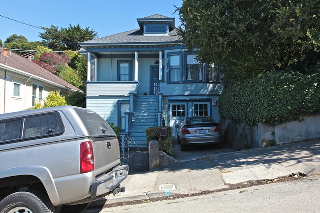 427 Johnson St in Sausalito, CA - Foto de edificio - Building Photo