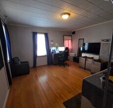 28 Maiden Ln, Unit Right Side in Vernon, CT - Building Photo - Building Photo