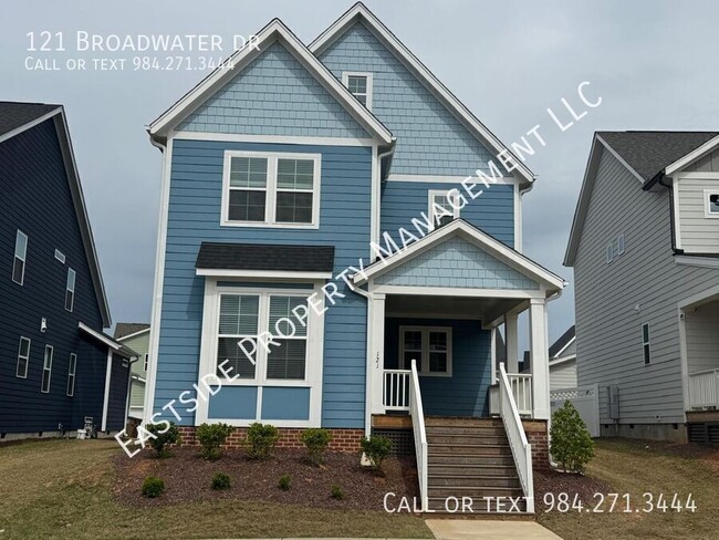 property at 121 Broadwater Dr