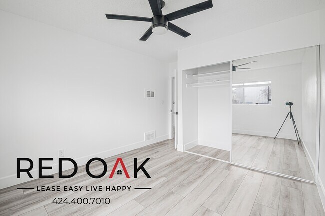 630 N Cerritos Ave, Unit 116 in Azusa, CA - Building Photo - Building Photo