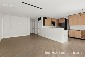 1450 1/2 Crescent Heights Blvd in Los Angeles, CA - Foto de edificio - Building Photo