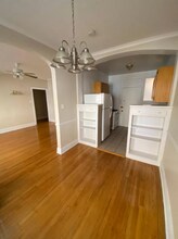 4937 N Whipple St, Unit 1E in Chicago, IL - Building Photo - Building Photo