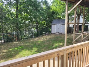 11 Maple Ave, Unit Apt. 4 in Foxboro, MA - Building Photo - Building Photo