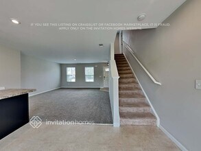 2408 Solomon Ln in Nashville, TN - Foto de edificio - Building Photo