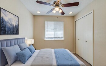 1817 Lincolnshire Way in Fort Worth, TX - Foto de edificio - Building Photo