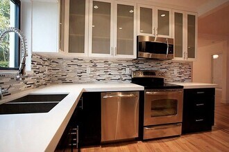 1717 Cortez St in Coral Gables, FL - Building Photo - Building Photo