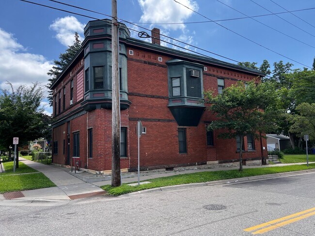 938-940 East 3rd in St. Paul, MN - Building Photo - Building Photo