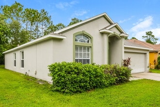 4240 Forest Island Dr in Orlando, FL - Building Photo - Building Photo