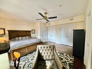 33 Griffith St in Jersey City, NJ - Building Photo - Building Photo