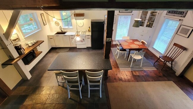 50 Mountain View Estates Rd in Tamworth, NH - Building Photo - Building Photo